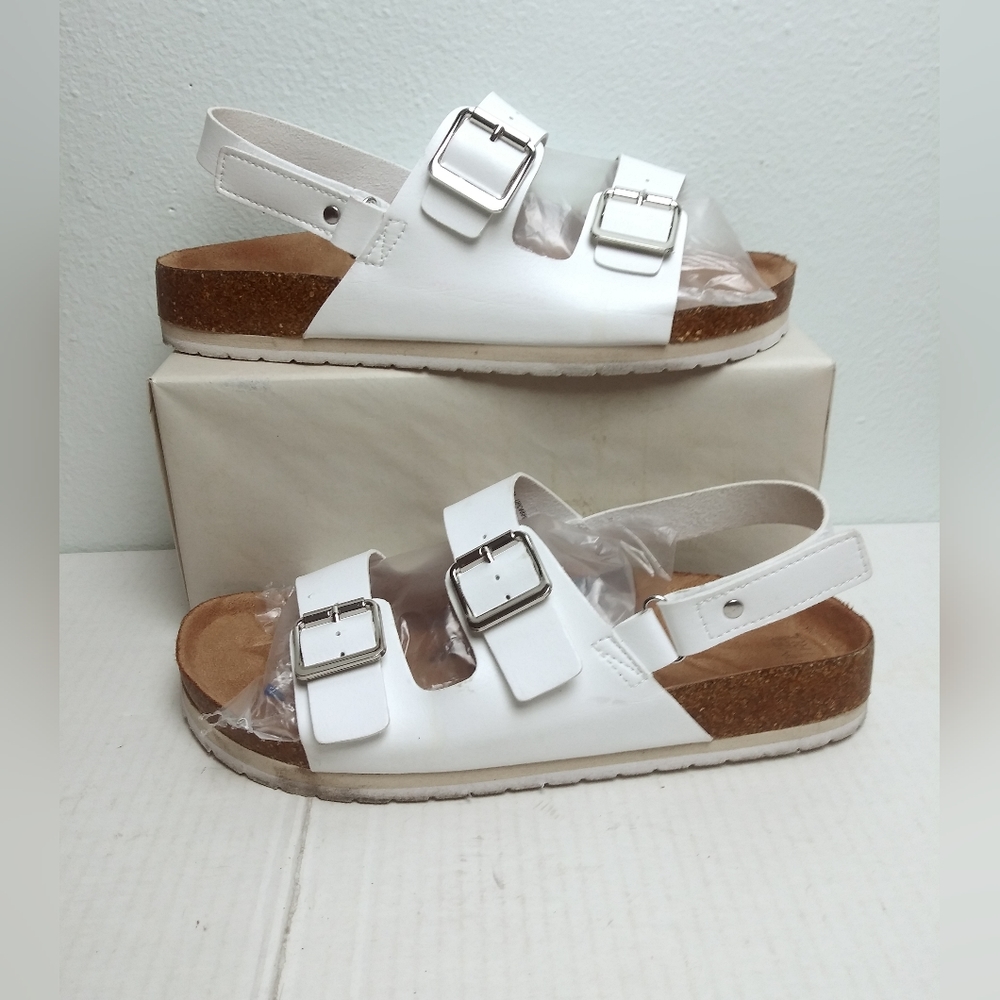 TT 10 White Footbed Sandals Hook And Loop Double Buckle